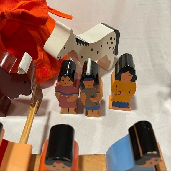 Hand painted indigenous American scene with Animals canoe teepee Buffalo eagle - Picture 10 of 16